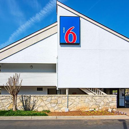 Motel 6-Charlotte, Nc - Airport Ngoại thất bức ảnh